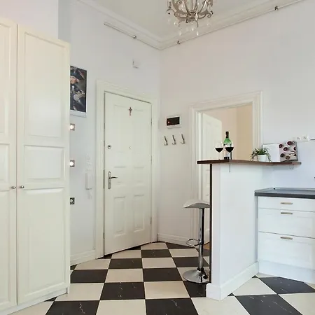 Elite Admiralski Przy Plazy Apartment *