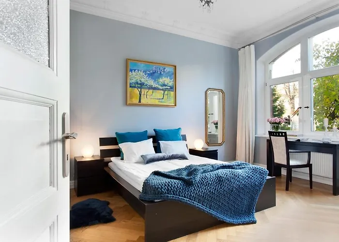 Elite Admiralski Przy Plazy 索波特