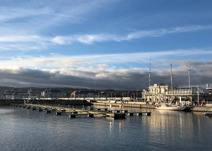 Elite Admiralski Przy Plazy Appartamento Sopot